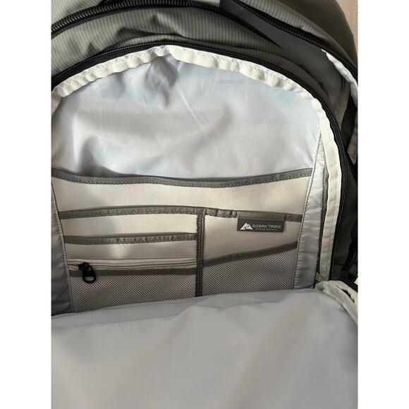 Ozark Trail Gray Computer Padded Backpack - Picture 4 of 6